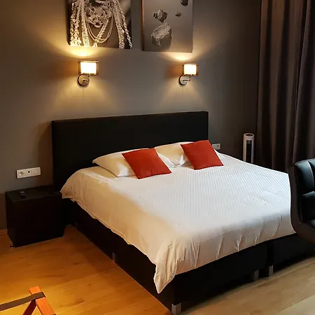Hotel Goodnight 3*