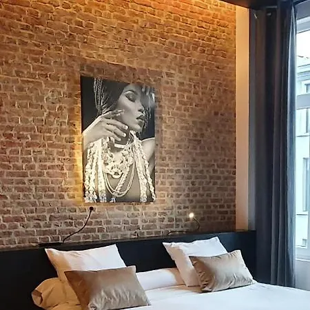 Goodnight Hotel 3*